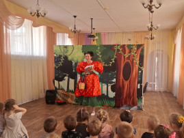 Театр "Аленький цветочек" "Чудо-лес" Театр "Аленький цветочек" "Чудо-лес".